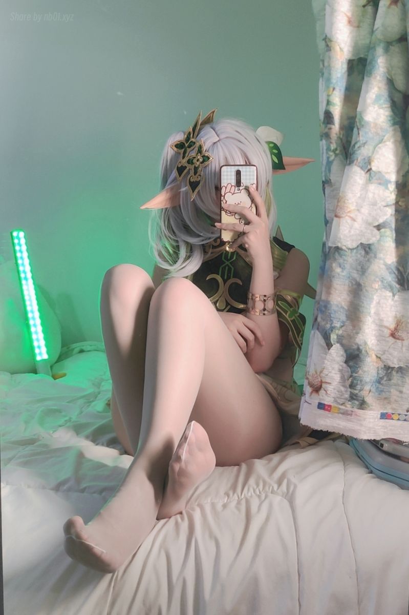 洛桑w伊梓 - 小草神(28P+3V+1Gif_95.0M) - 洛桑w伊梓 - 小草神(28P+3V+1Gif_95