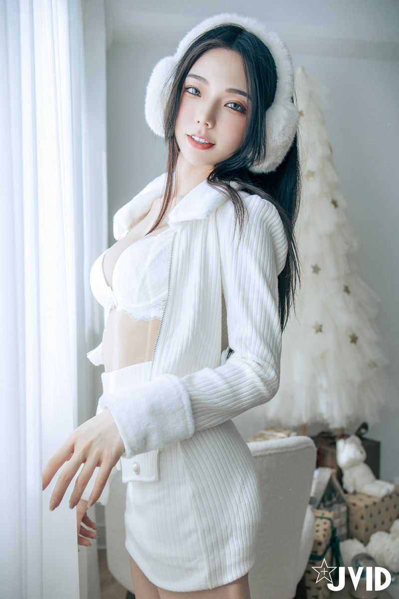 [JVID]啾啾 - 純白性感小公主啾啾降臨(194P+2V_456.9M) - [JVID]啾啾 - 純白性感小公主啾啾降臨(194P+2V_456