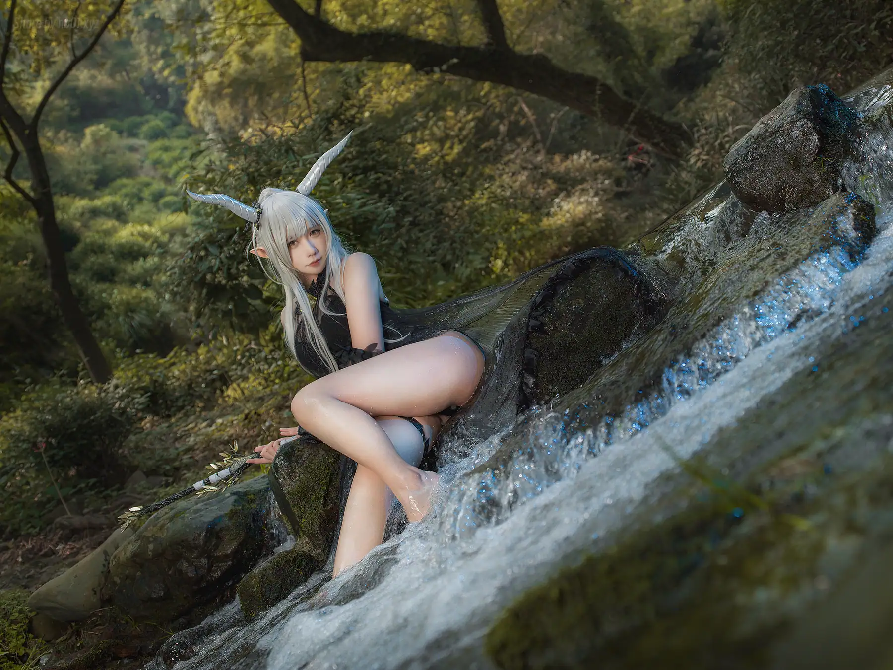 麻花麻花酱 - 闪灵泳装(20P_125.1M) - 麻花麻花酱 - 闪灵泳装(20P_125