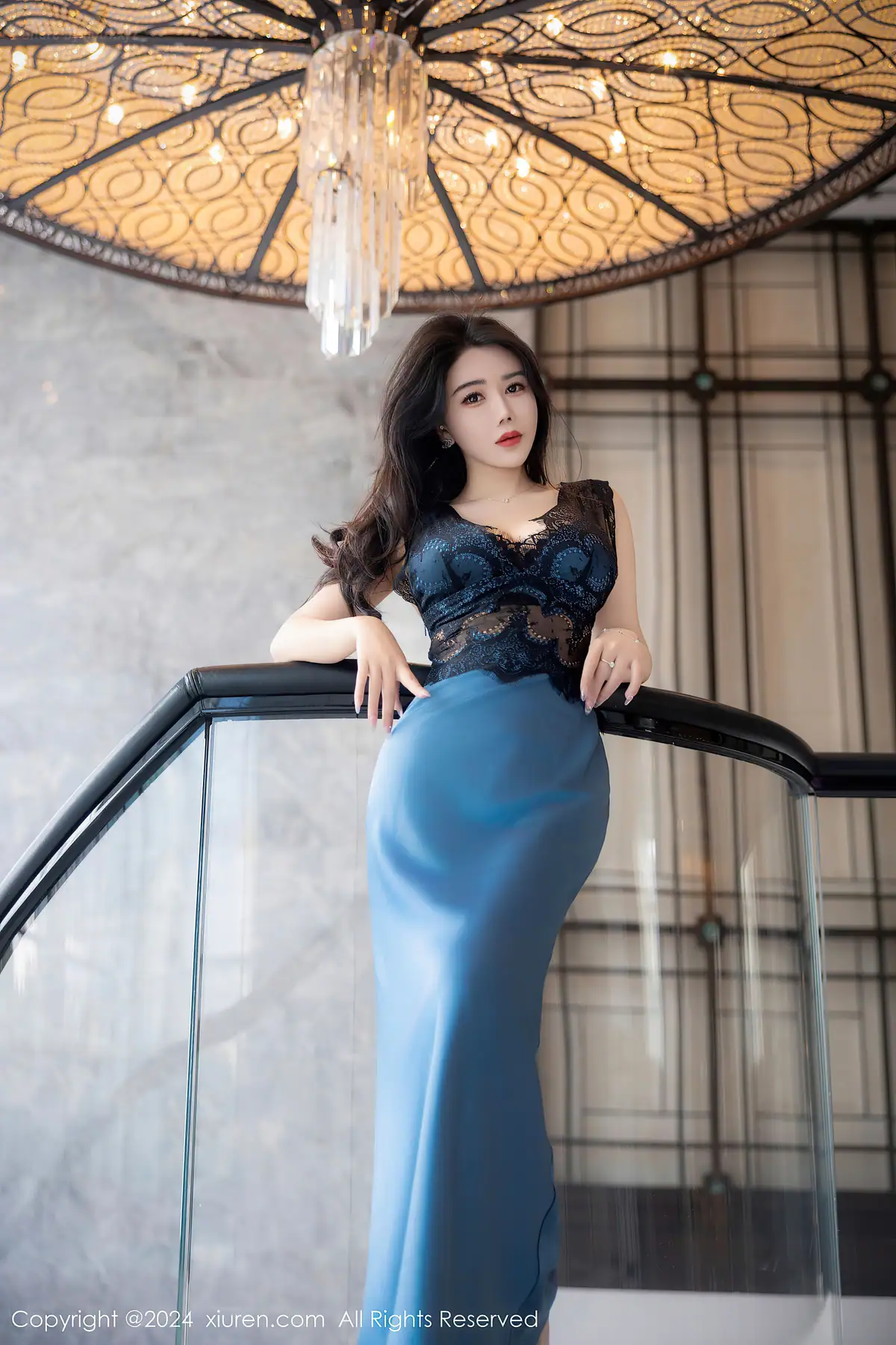 XIUREN No.8466 李若汐(82P_329.5M) - XIUREN No