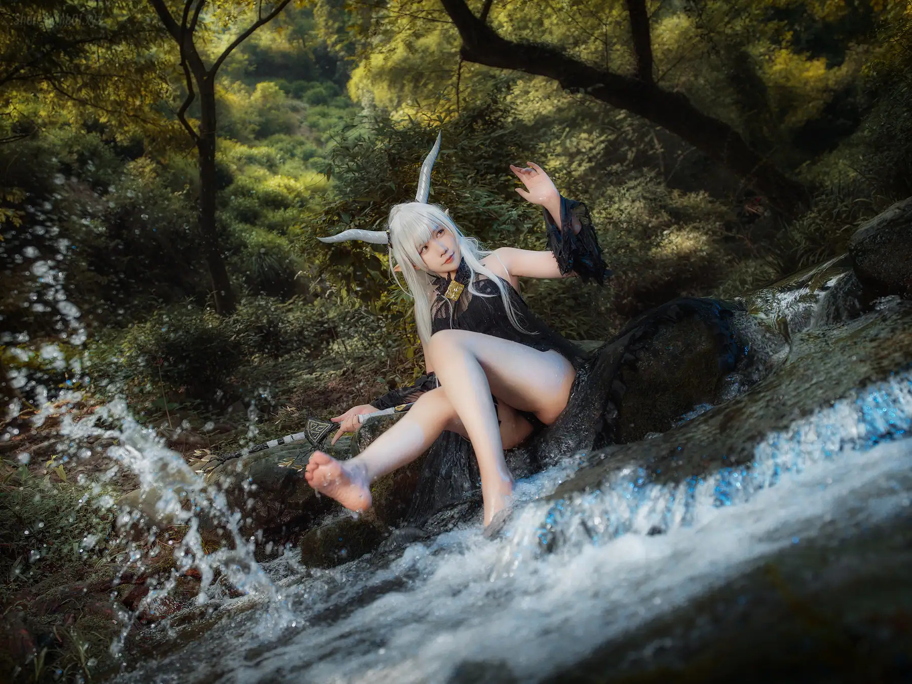 麻花麻花酱 - 闪灵泳装(20P_125.1M) - 麻花麻花酱 - 闪灵泳装(20P_125