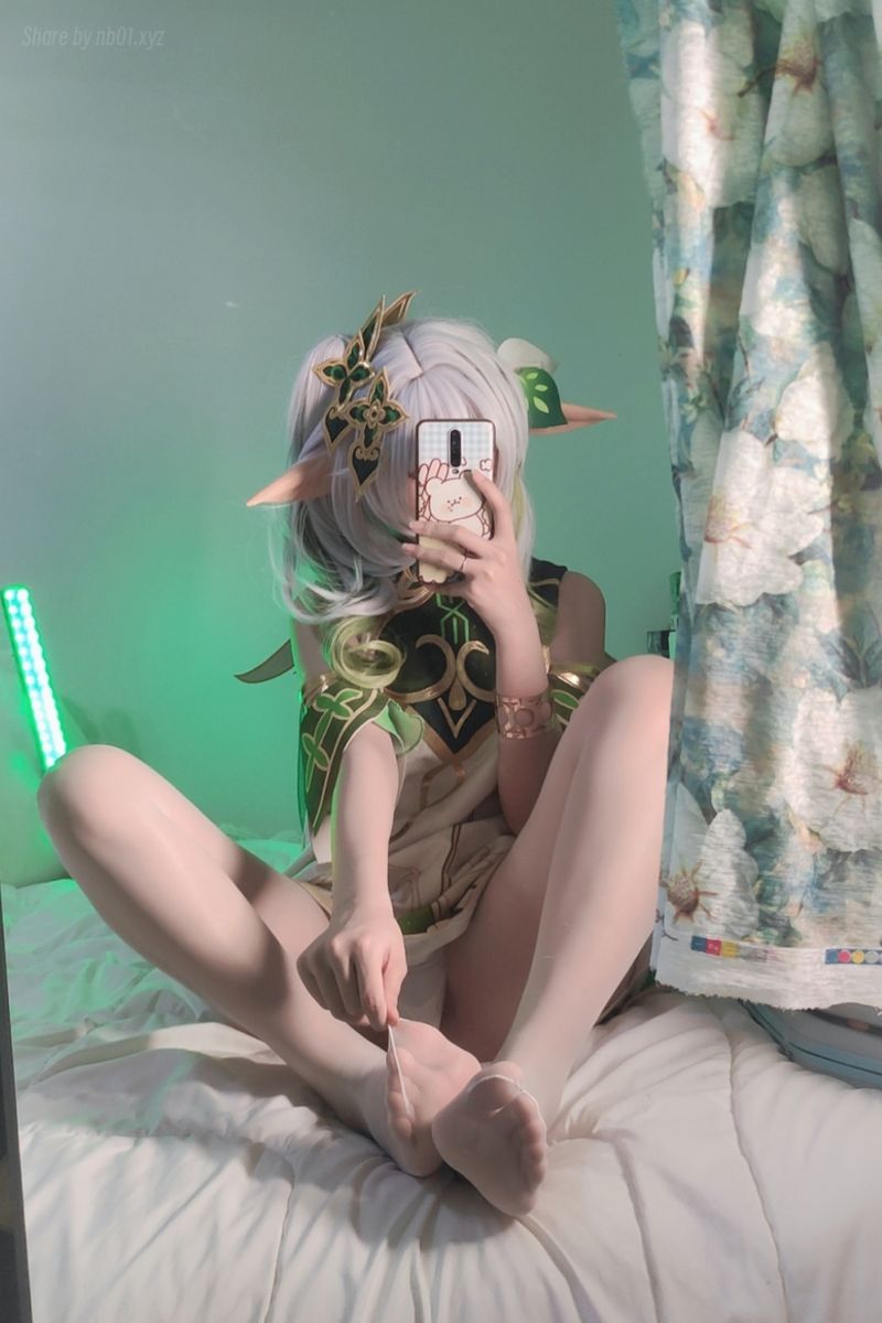 洛桑w伊梓 - 小草神(28P+3V+1Gif_95.0M) - 洛桑w伊梓 - 小草神(28P+3V+1Gif_95