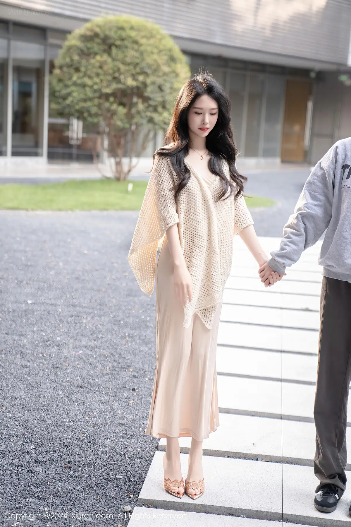 XIUREN No.8559 利世(85P_304.2M) - XIUREN No