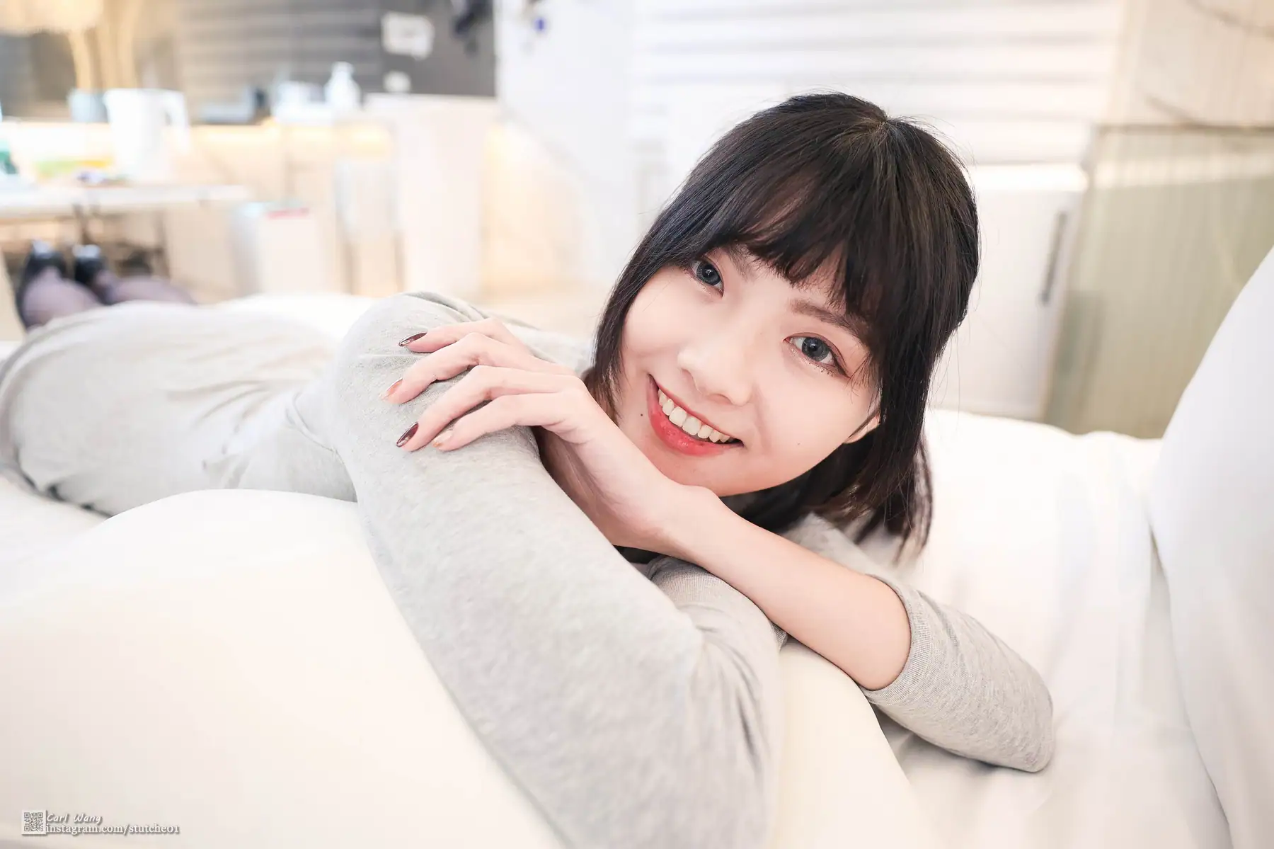 Beautyleg - Yvonne 甜兒性感在床上等你～慢動作輕撫揉腿，快把我撲倒吧！(76P+1V_1.6G) - Beautyleg - Yvonne 甜兒性感在床上等你～慢動作輕撫揉腿，快把我撲倒吧！(76P+1V_1