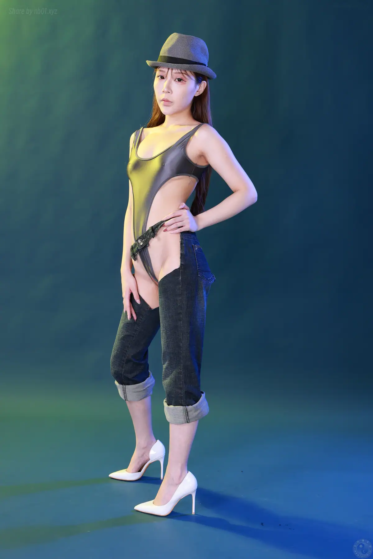 国模 - 小語 大尺度 私拍 4K套圖(222P_2.2G) - 国模 - 小語 大尺度 私拍 4K套圖(222P_2