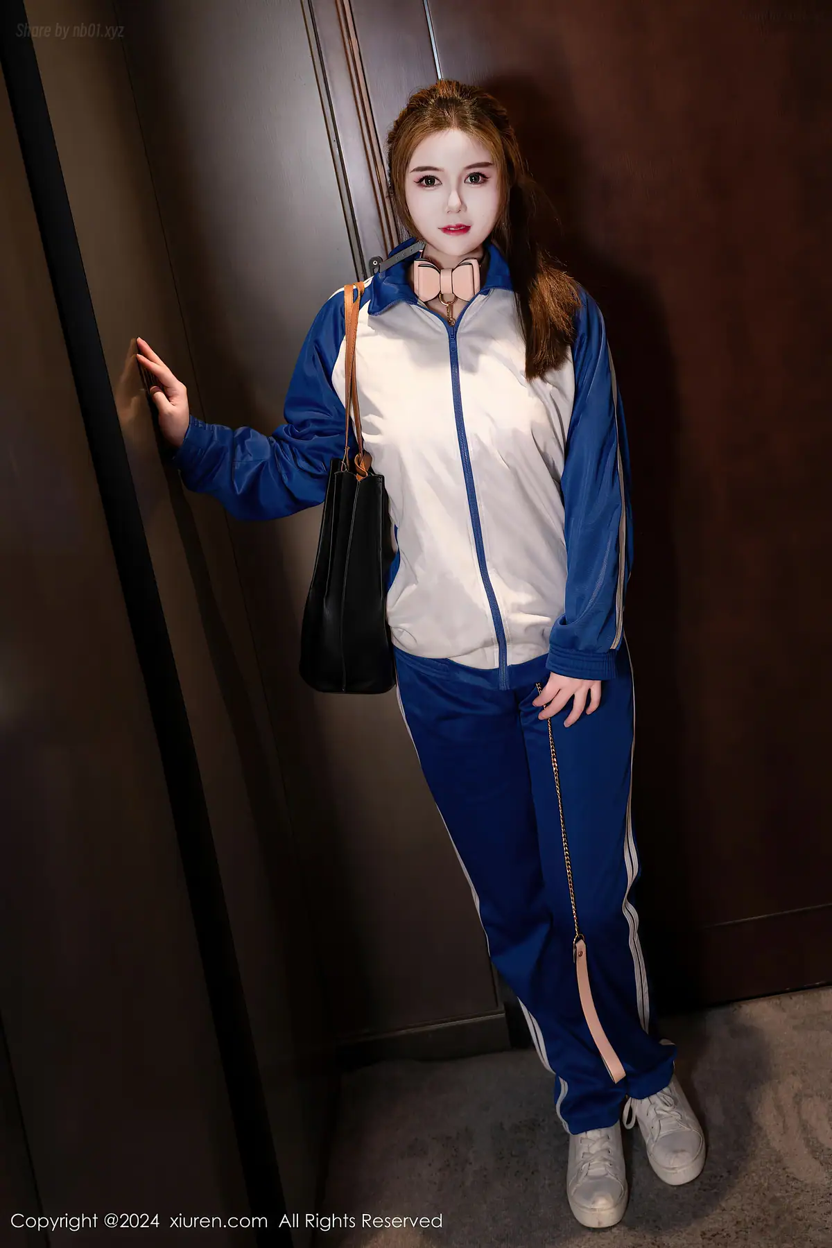 XIUREN No.8621 粉嫩嫩(83P_325.8M) - XIUREN No