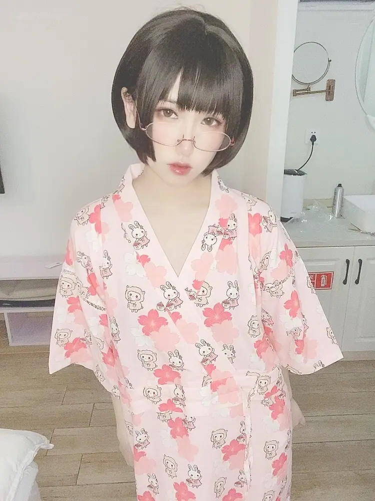 芋圆侑子 - 少妇(169P+8V_424.3M) - 芋圆侑子 - 少妇(169P+8V_424