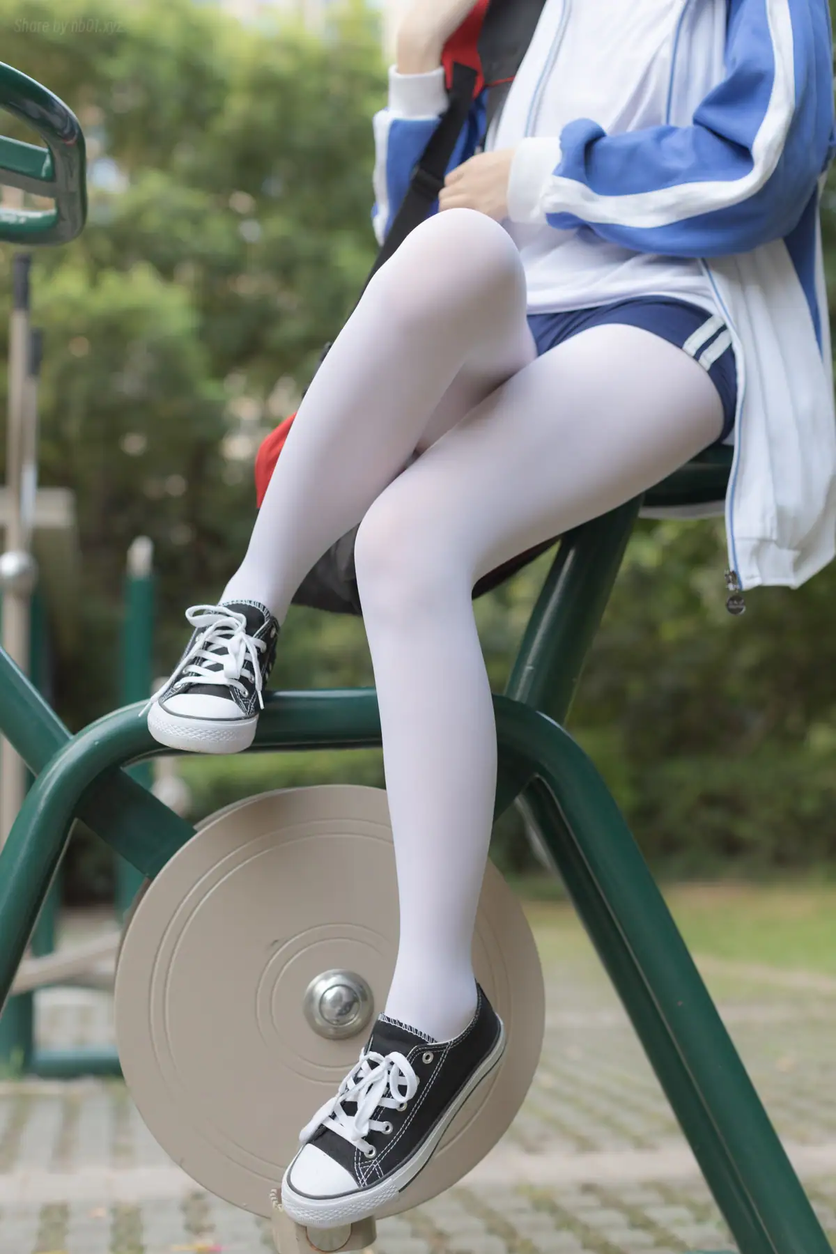 少女秩序 - NO.047 户外白丝校服(19P_132.1M) - 少女秩序 - NO