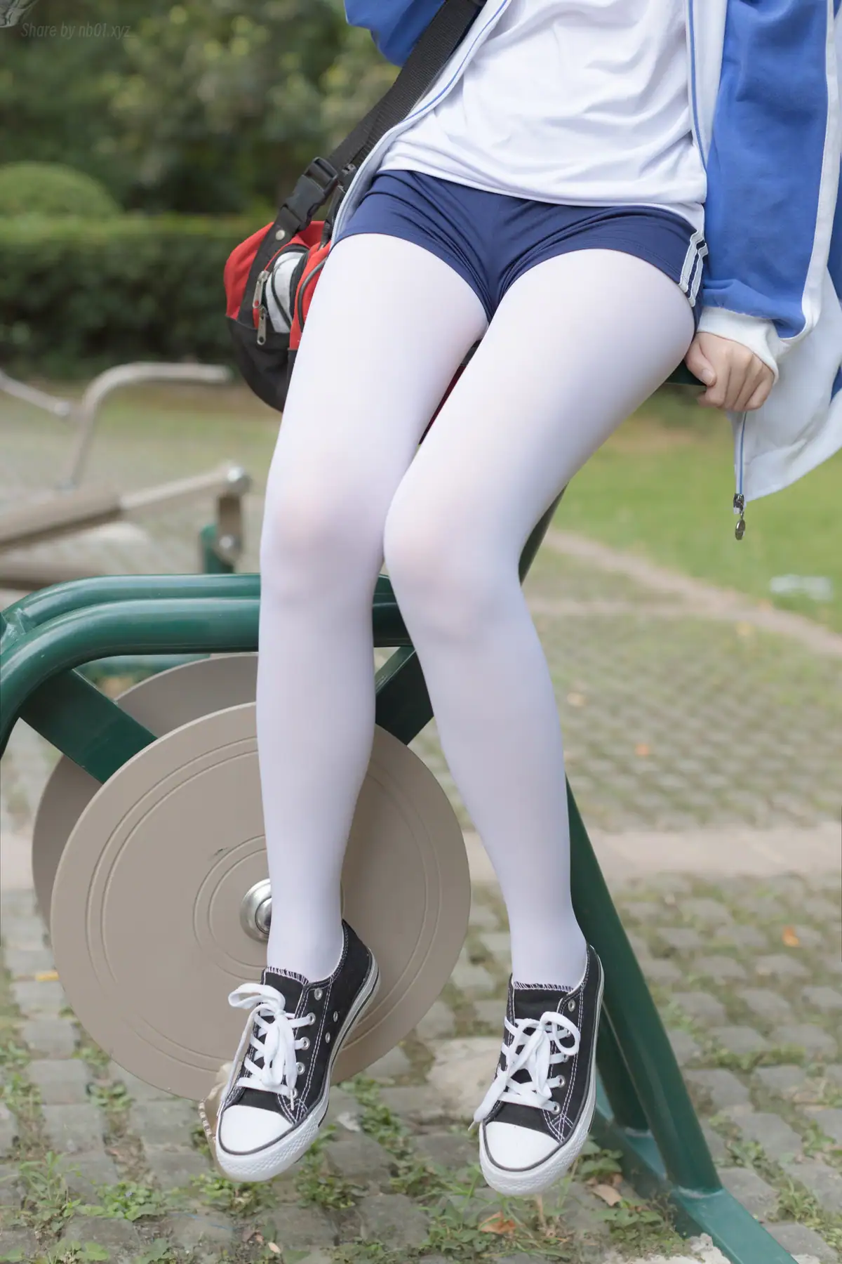 少女秩序 - NO.047 户外白丝校服(19P_132.1M) - 少女秩序 - NO