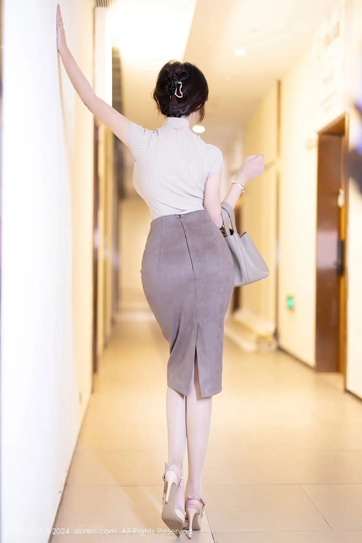 XIUREN No.8741 王馨瑶yanni(81P_110.0M) - XIUREN No