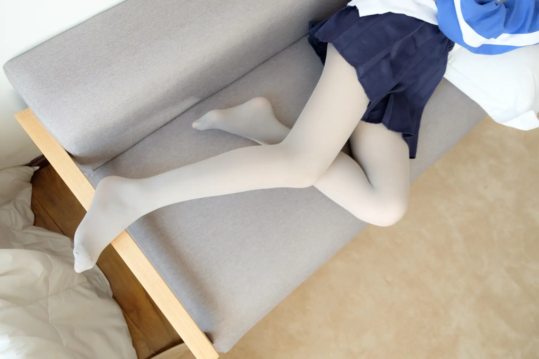 喵写真 - VOL.015 丰满丝袜学妹(70P_297.4M) - 喵写真 - VOL