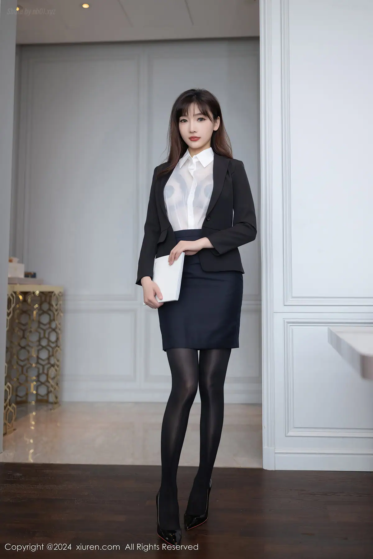 XIUREN No.8988 Lu Xuan Xuan(陆萱萱)(81P_89.6M) - XIUREN No