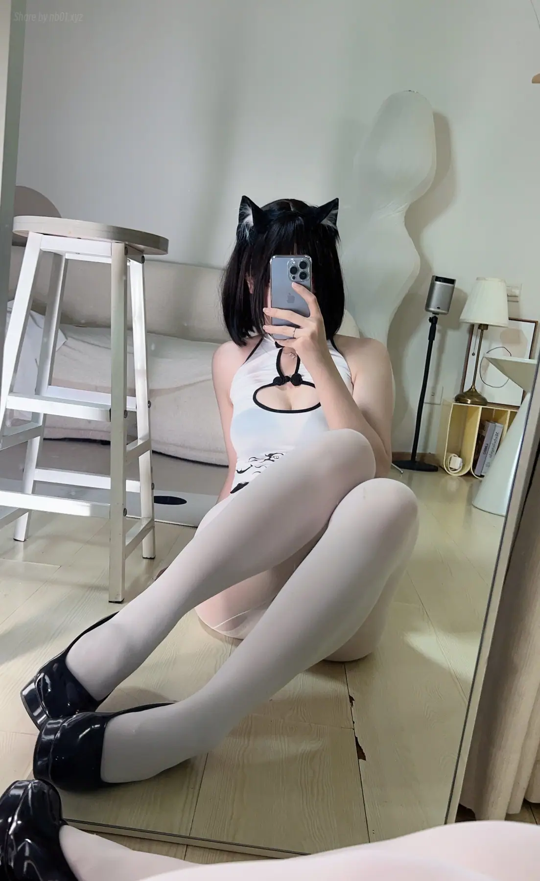 洛桑w伊梓 - 专属白丝汤圆(25P+2Gif_43.1M) - 洛桑w伊梓 - 专属白丝汤圆(25P+2Gif_43