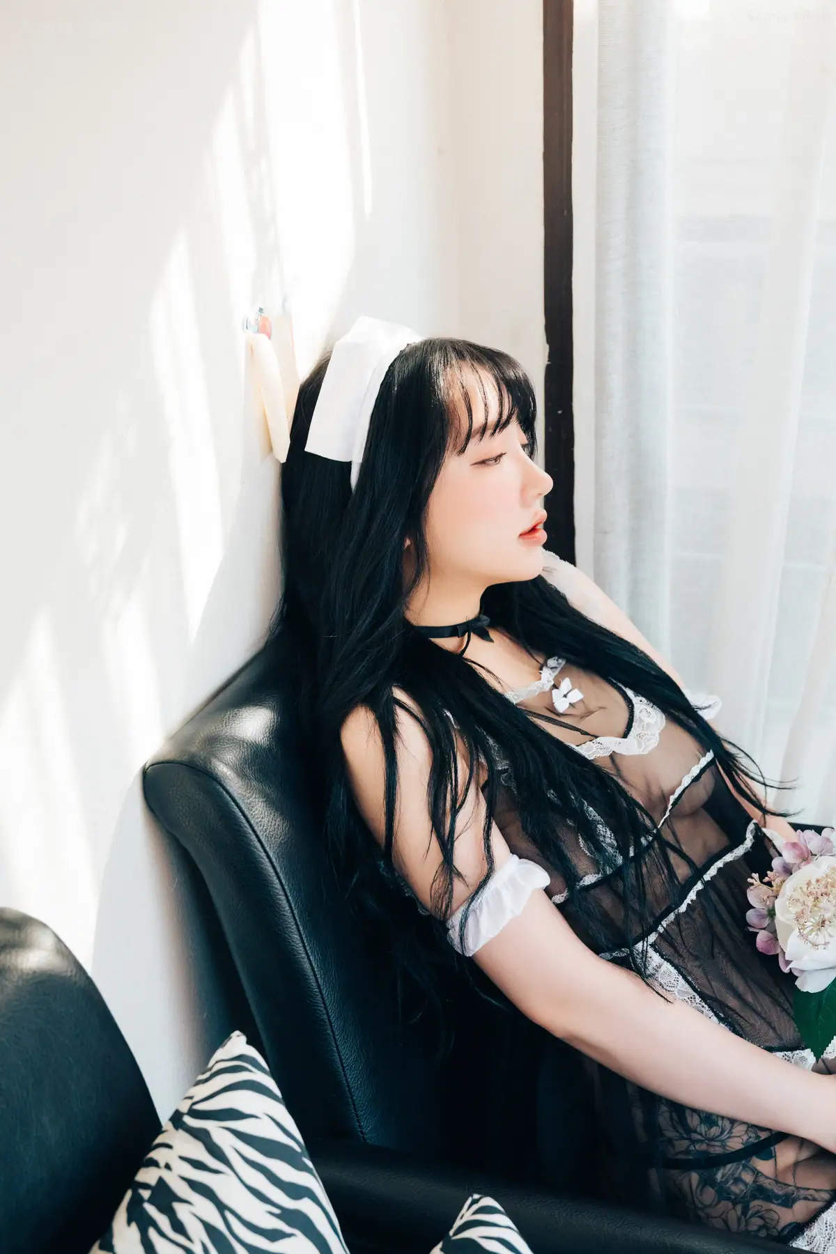 [Loozy]Son Ye-Eun (손예은) - Fetish cafe(129P_820.3M) - [Loozy]Son Ye-Eun (손예은) - Fetish cafe(129P_820