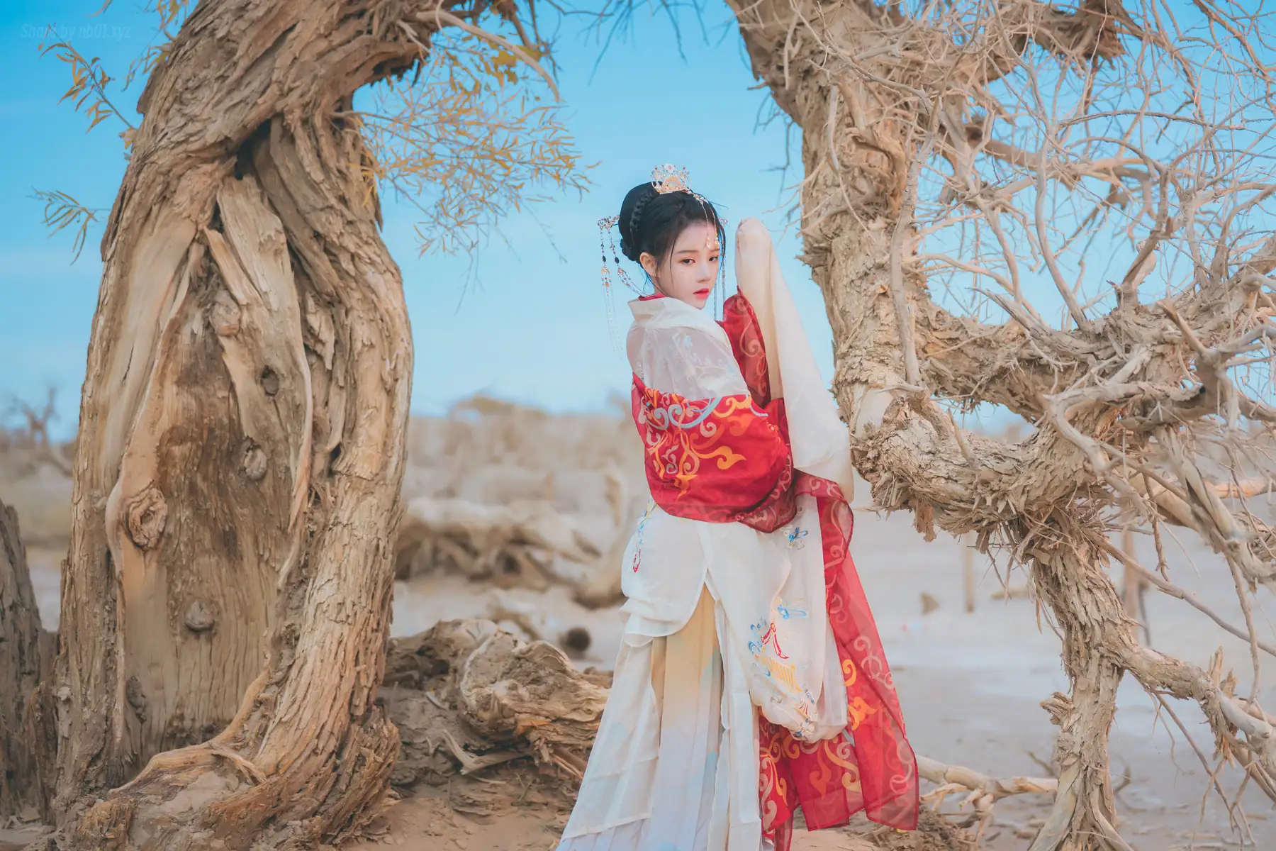 桜桃喵 - 惊鸿(15P_90.4M) - 桜桃喵 - 惊鸿(15P_90