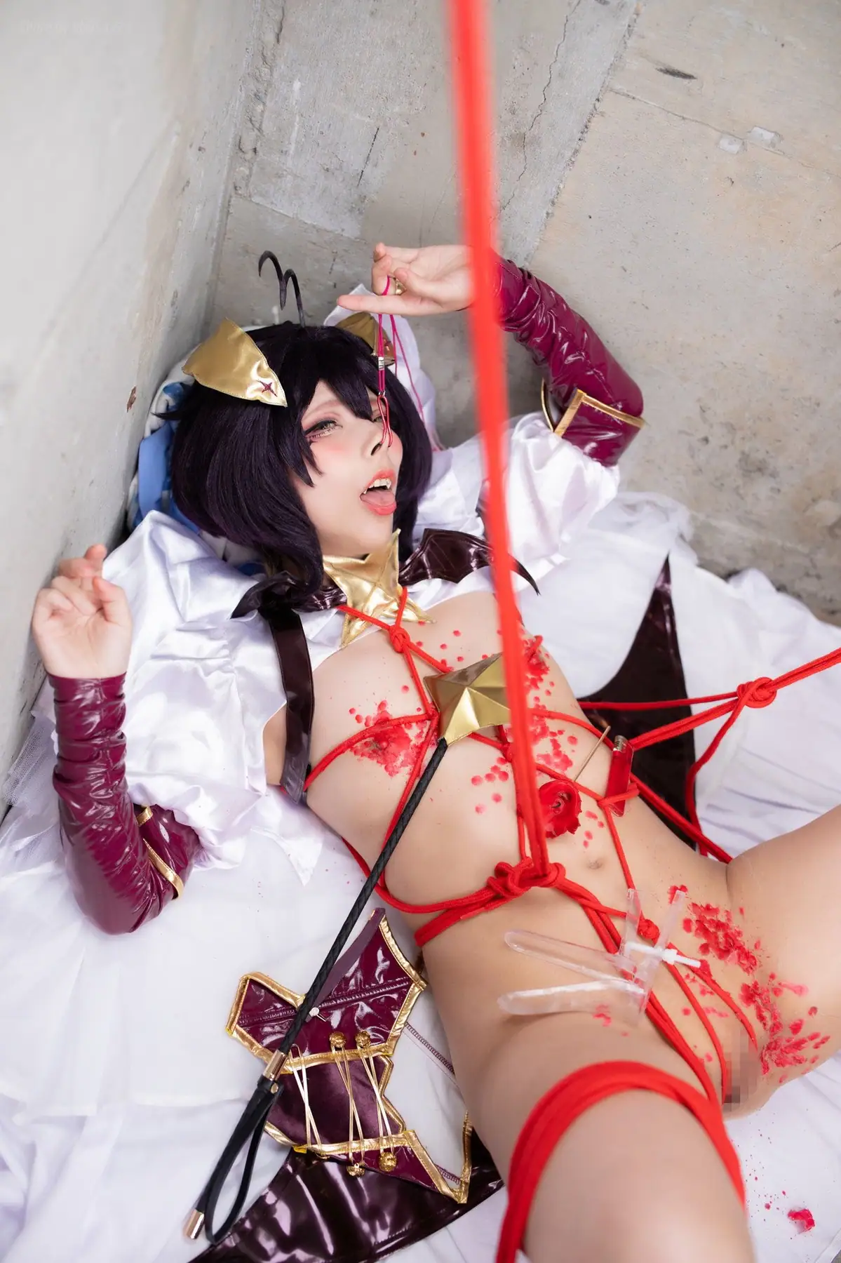 COMO.EXE - 2025-01-19_魔法少女にが〇されて_4062130(362P+26V_3.3G) - COMO