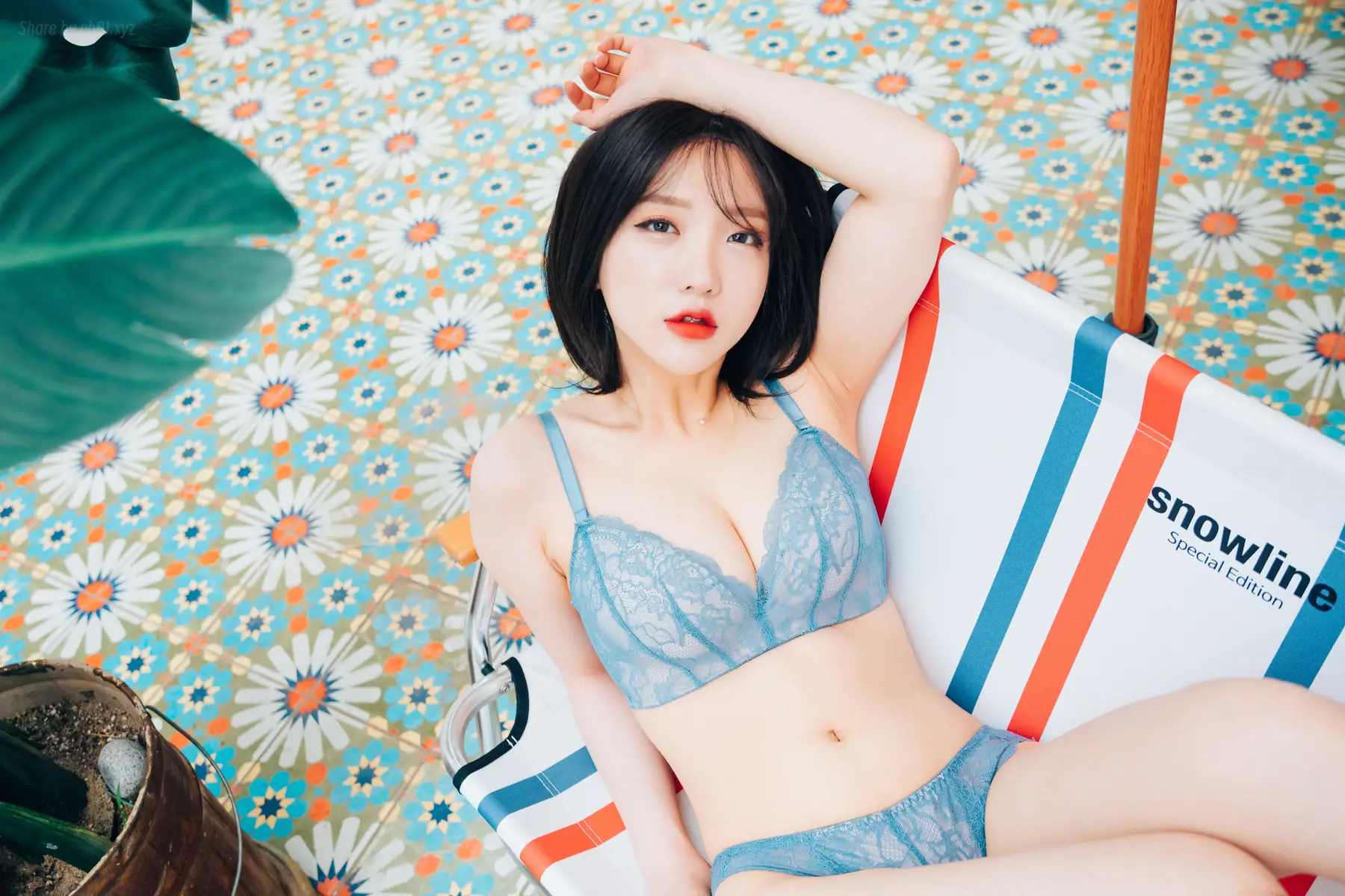 [Loozy]Son Ye-Eun (손예은) - Summer Caravan(66P+3V_320.3M) - [Loozy]Son Ye-Eun (손예은) - Summer Caravan(66P+3V_320