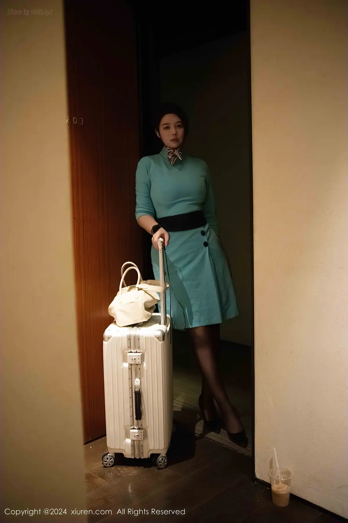 XIUREN No.9609 樱桃小犊子(42P_44.7M) - XIUREN No