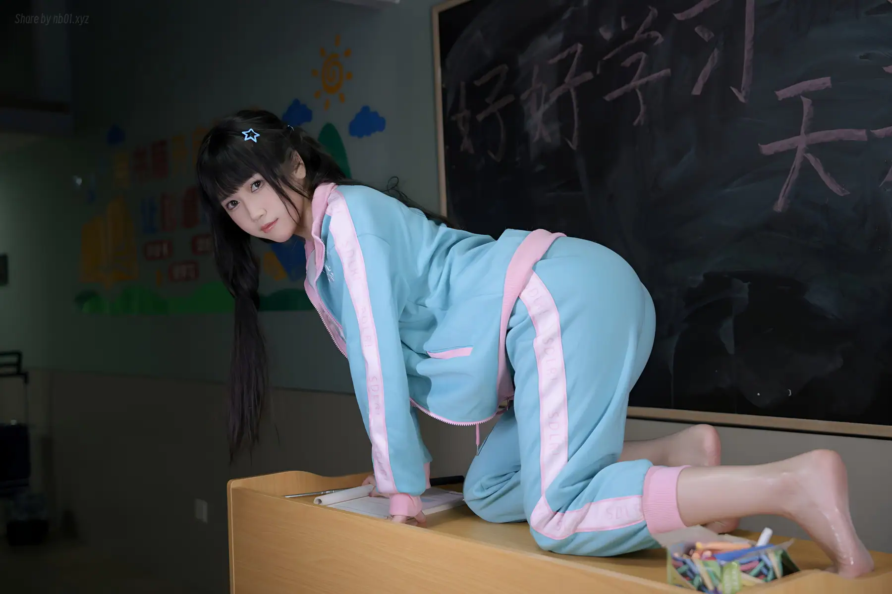 不呆猫 - 涂油教室实习生(76P+1V_949.6M) - 不呆猫 - 涂油教室实习生(76P+1V_949