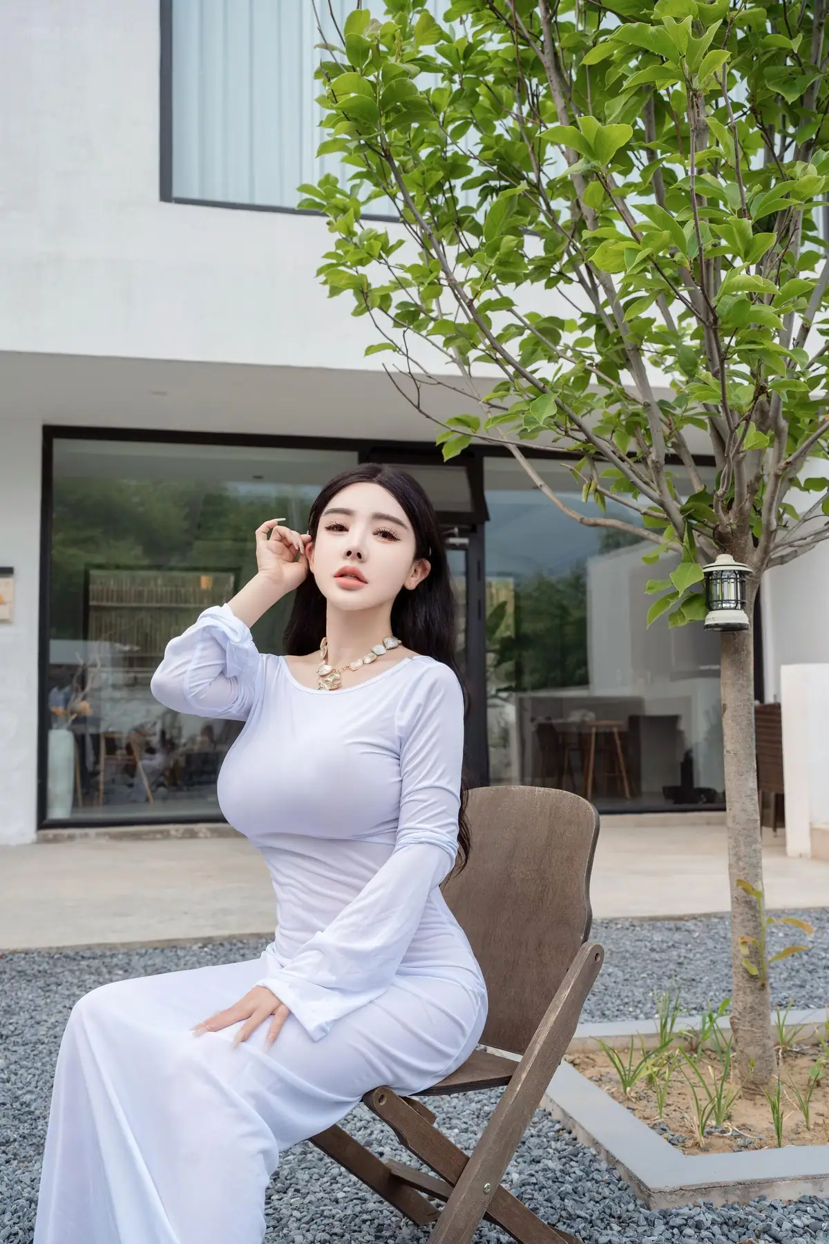 [XR Uncensored]潘思沁 - R18 秀人网模特 庭院中的春色(90P+13V_251.8M) - [XR Uncensored]潘思沁 - R18 秀人网模特 庭院中的春色(90P+13V_251