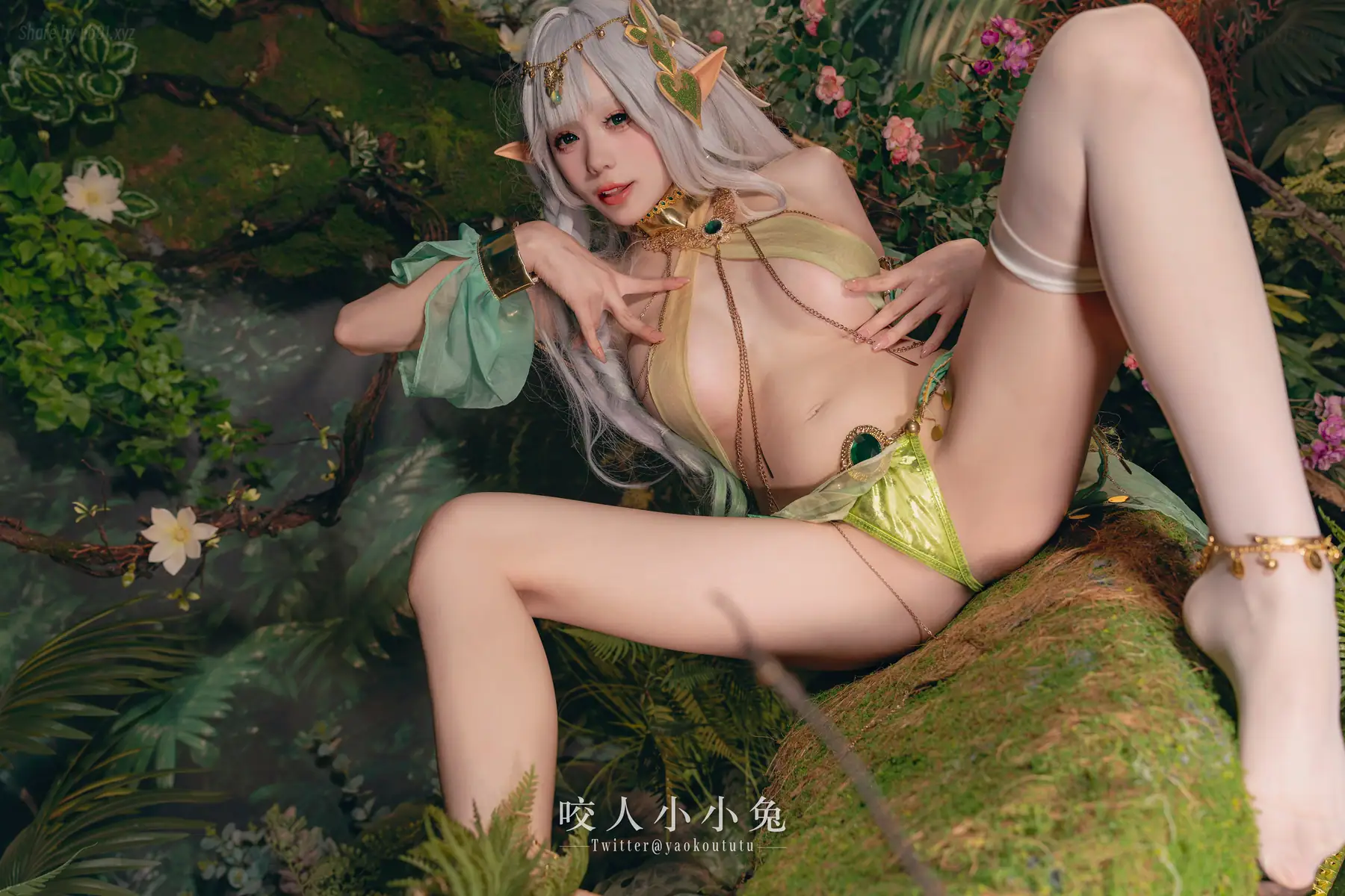 咬人小小兔 - 2023-11月作品_被遗忘的大慈树王&大摆锤(74P+1V_677.2M) 咬人小小兔 - 2023-11月作品_被遗忘的大慈树王&大摆锤(74P+1V_677.2M)_nb01.xyz_0002 图片2