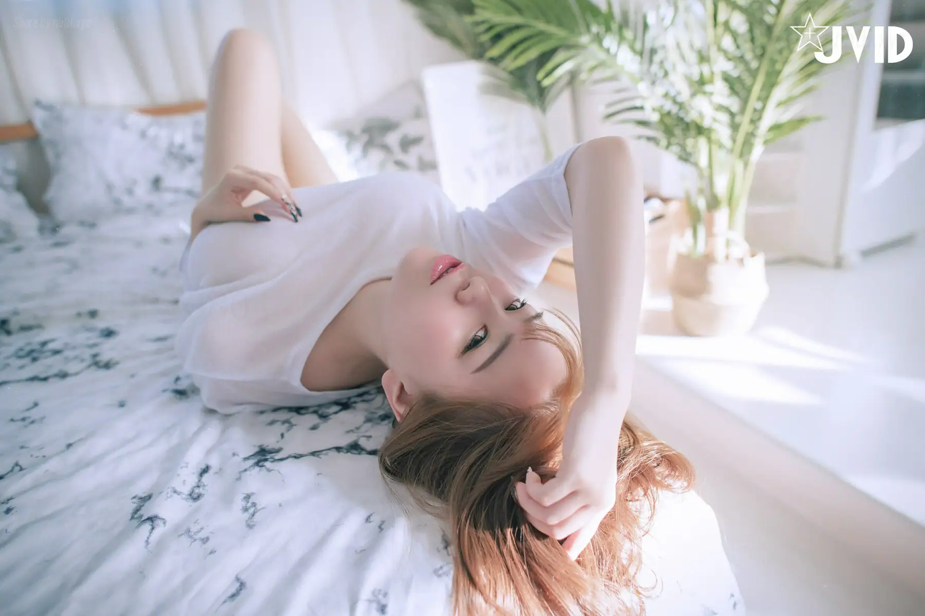 [JVID]Julie藏獒 - H罩杯巨乳藏獒，回國後的性感絕美首發(137P_119.1M) [JVID]Julie藏獒 - H罩杯巨乳藏獒，回國後的性感絕美首發(137P_119.1M)_nb01.xyz_0010 图片2