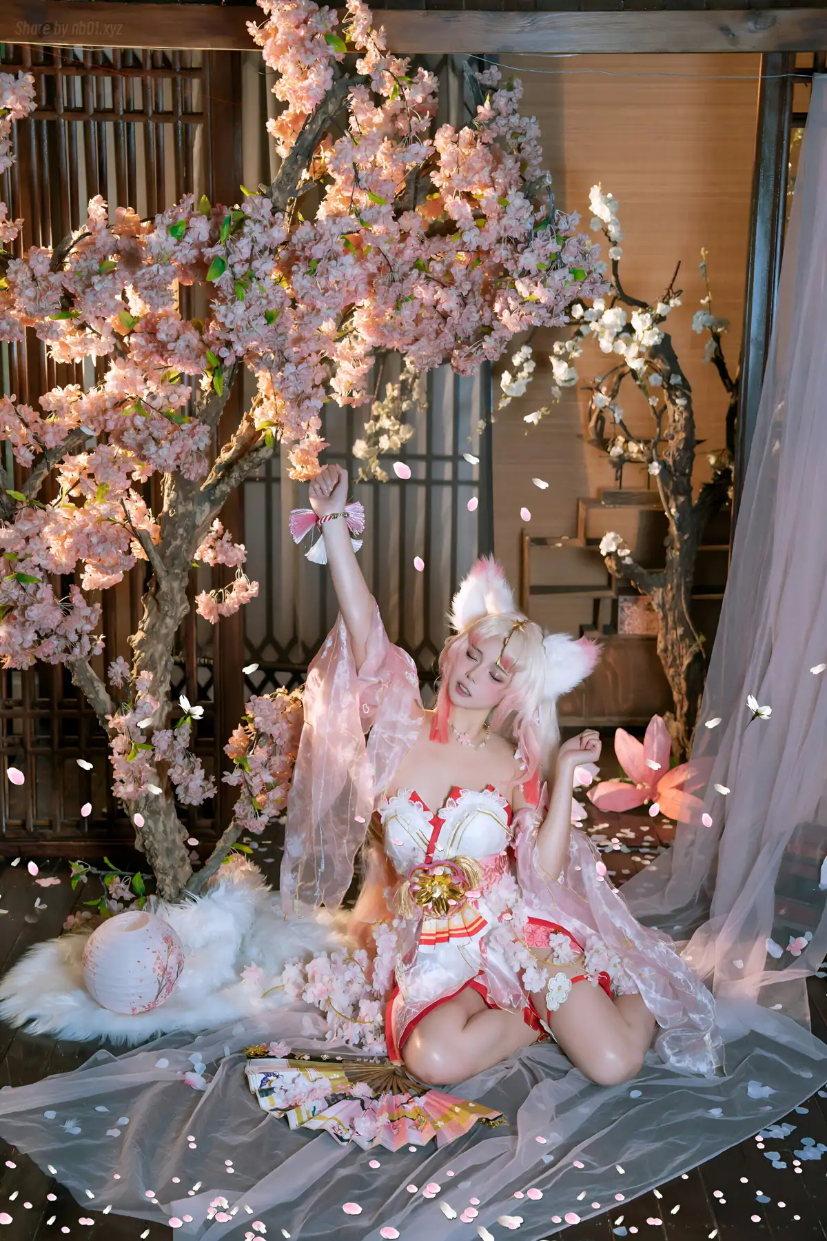 七月喵子 qiyuemiaozi  - 胡桃 50P_147 4M 七月喵子 qiyuemiaozi  - 胡桃 50P_147 4M _nb01 xyz_0001