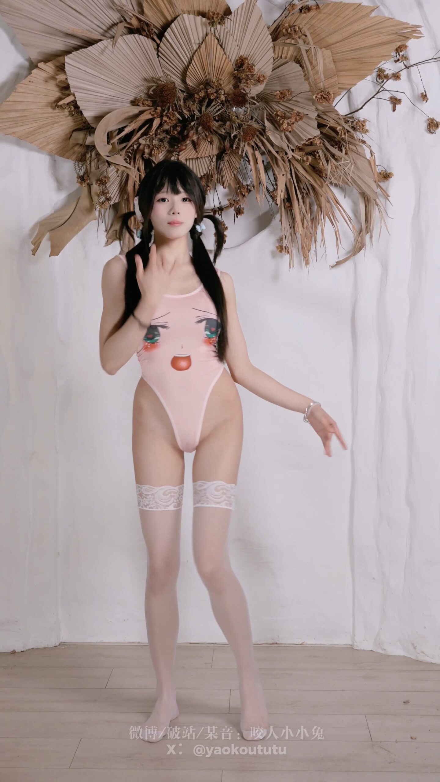 咬人小小兔 - 新盒岛_700目标奖励『拾光独白』 咬人小小兔 - 新盒岛_700目标奖励『拾光独白』.mp4_20250822_193955.713 图片2