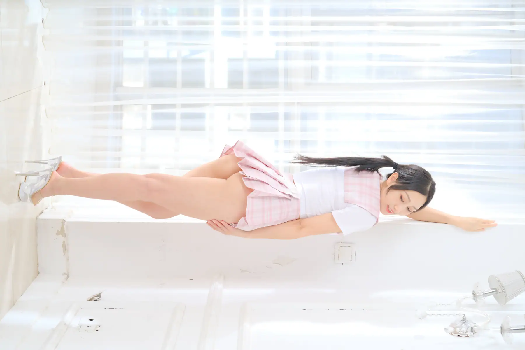 国模 - 子柔 2022.09.19 大尺度 私拍 4K(415P+1V_1.7G) - 国模 - 子柔 2022