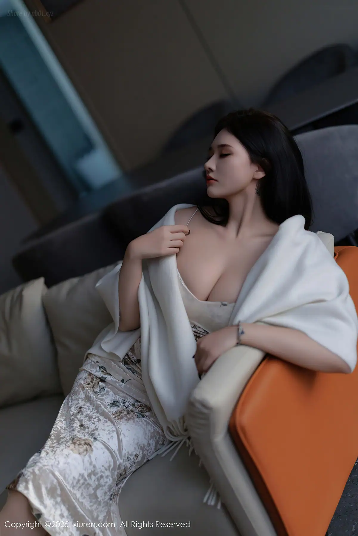 XIUREN No.9899 Na Bi(娜比)(82P_74.7M) - XIUREN No