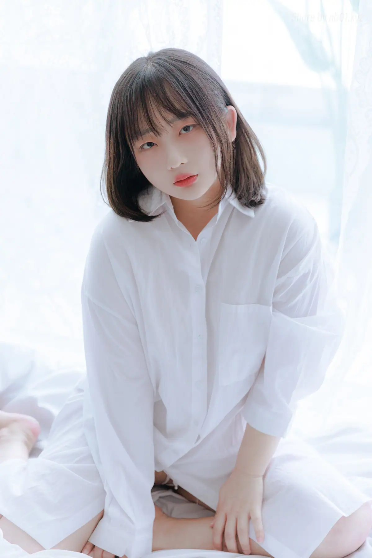 Mozzi (모찌) - A Wet Day(54P+3V_338.8M) Mozzi (모찌) - A Wet Day(54P+3V_338.8M)_nb01.xyz_0001