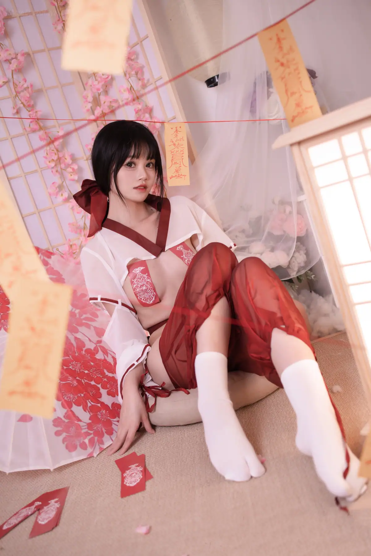 星黛鹿鹿 - 祈福巫女 56P_106 0M 星黛鹿鹿 - 祈福巫女 56P_106 0M _nb01 xyz_0001