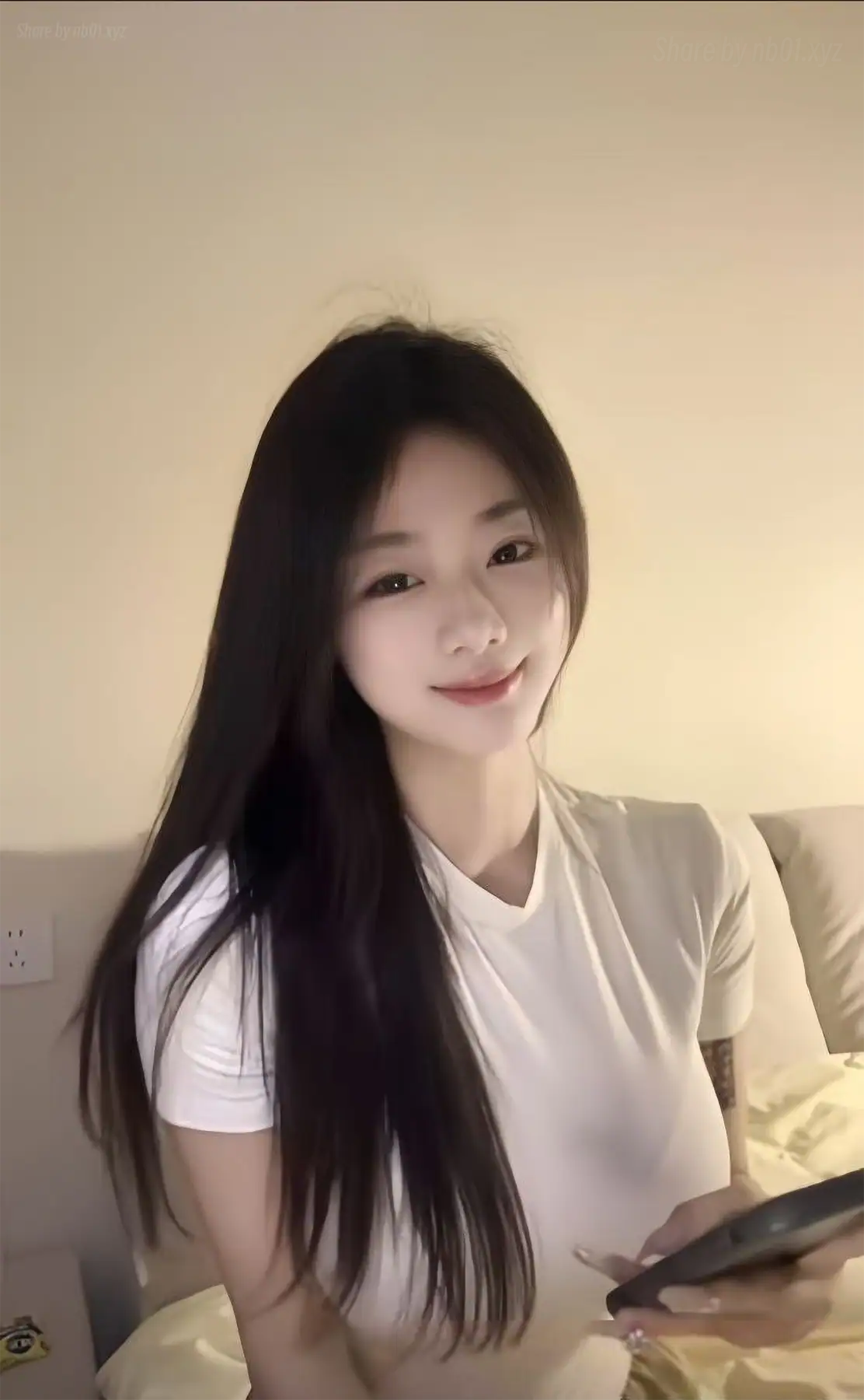 何时困 - 七彩主播 抖音24w粉丝颜值博主 20P 15V 2Gif_4 9G 何时困 - 七彩主播 抖音24w粉丝颜值博主 20P 15V 2Gif_4 9G _nb01 xyz_0015 图片5