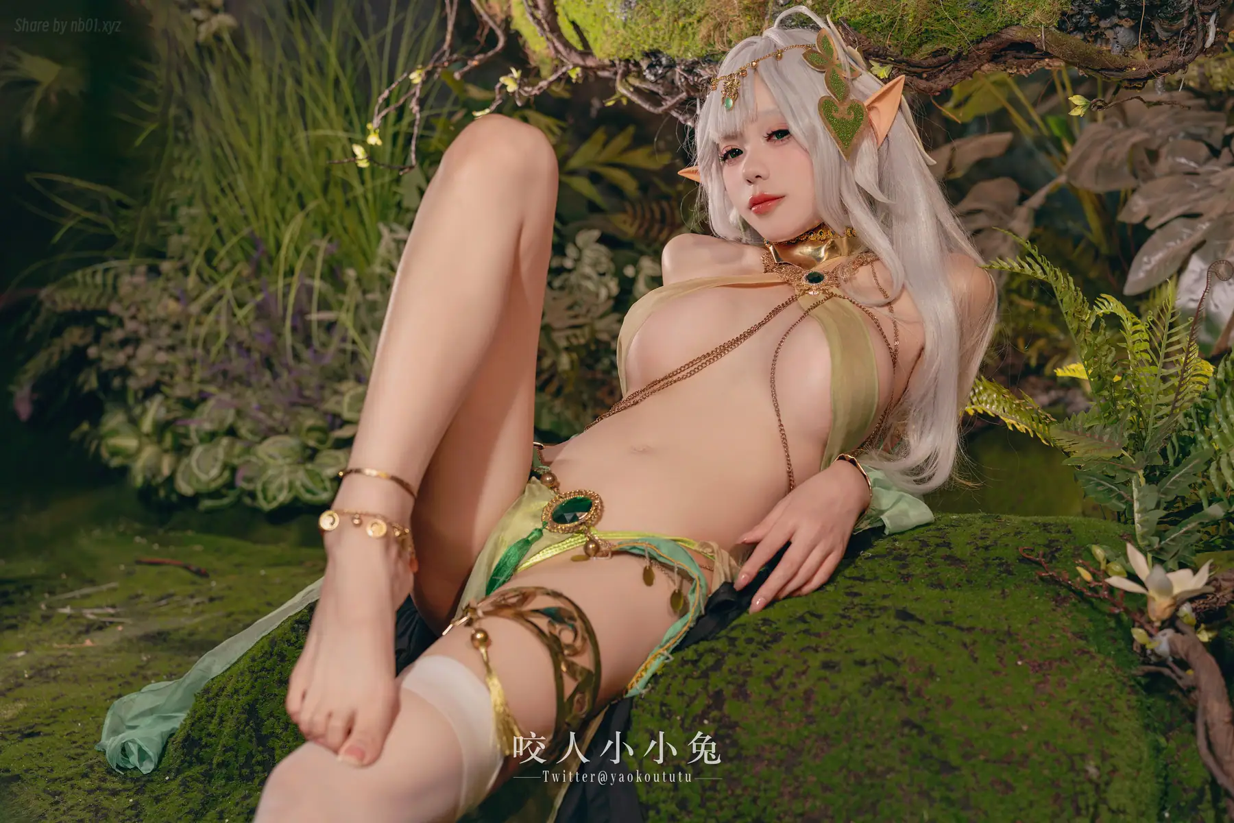 咬人小小兔 - 2023-11月作品_被遗忘的大慈树王&大摆锤(74P+1V_677.2M) 咬人小小兔 - 2023-11月作品_被遗忘的大慈树王&大摆锤(74P+1V_677.2M)_nb01.xyz_0024 图片5