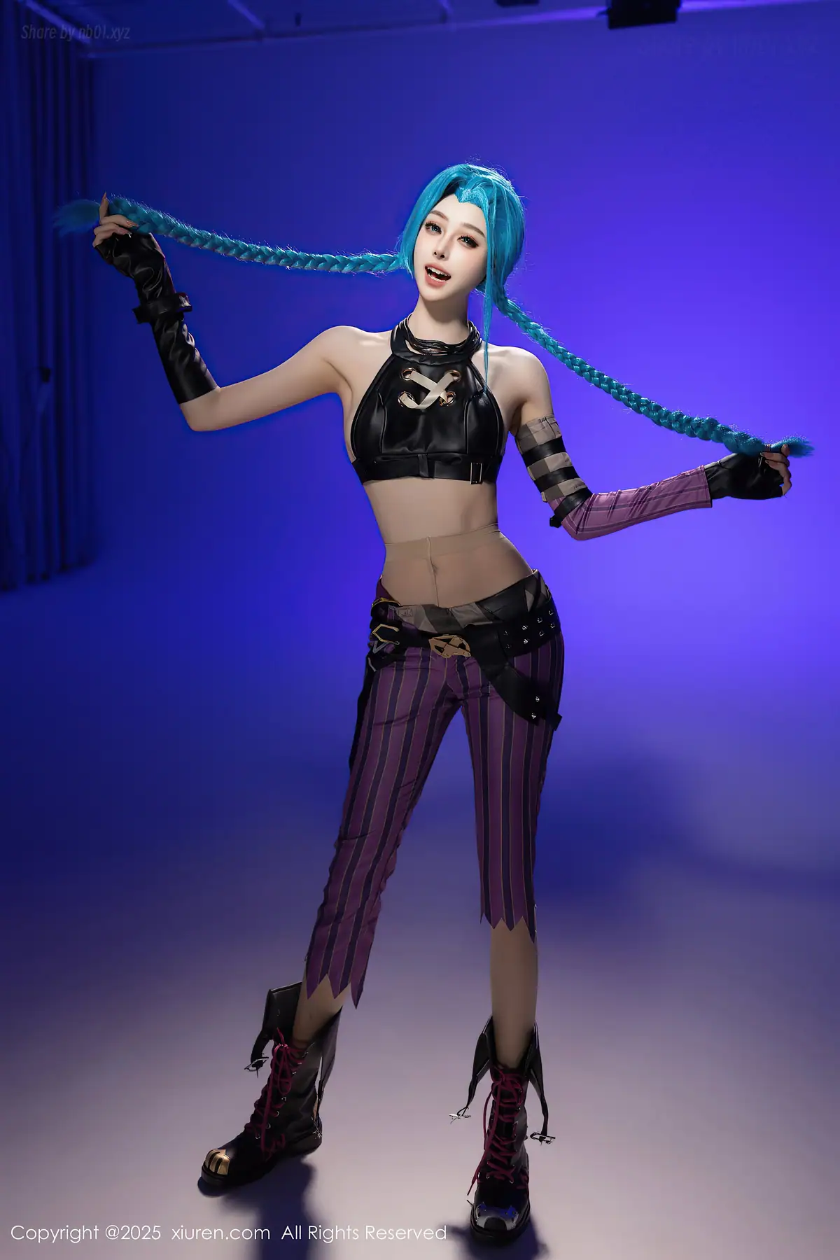 XIUREN No.10479 小逗逗(80P_121.3M) XIUREN No.10479 小逗逗(80P_121.3M)_nb01.xyz_0004 图片2