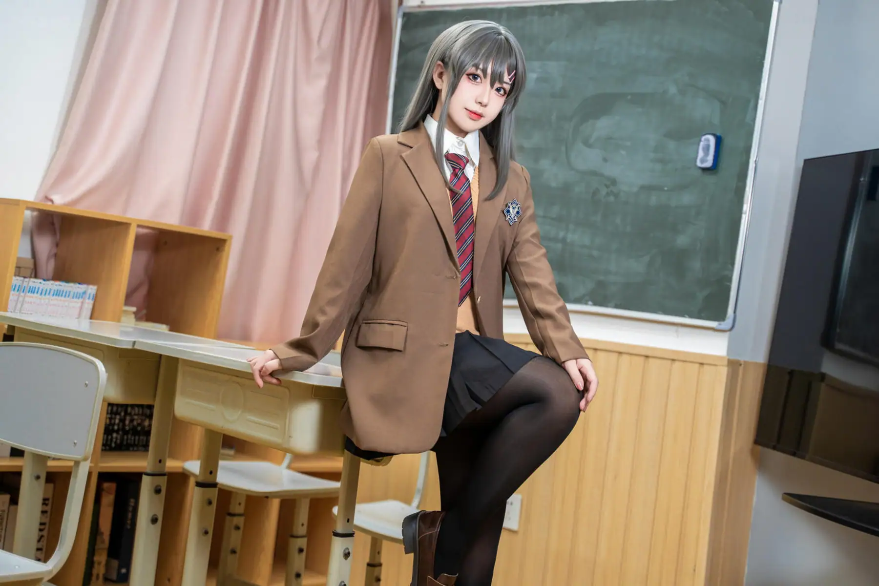 虎森森 - 樱岛麻衣(55P_114.1M) 虎森森 - 樱岛麻衣(55P_114.1M)_nb01.xyz_0002 图片2