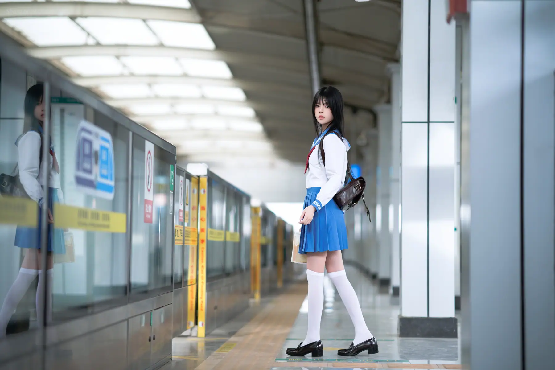 桜桃喵 - 地铁JK(33P_84.1M) 桜桃喵 - 地铁JK(33P_84.1M)_nb01.xyz_0031 图片6