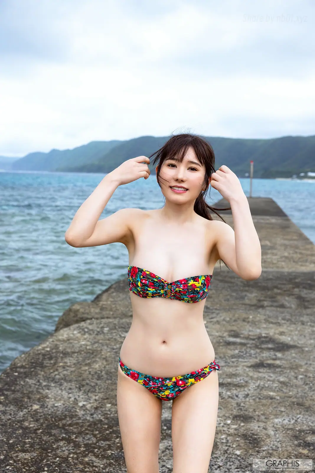 Mei Itsukaichi(五日市芽依) - [Graphis]Special Gravure Vacation Vol.1(21P_7.5M) Mei Itsukaichi(五日市芽依) - [Graphis]Special Gravure...