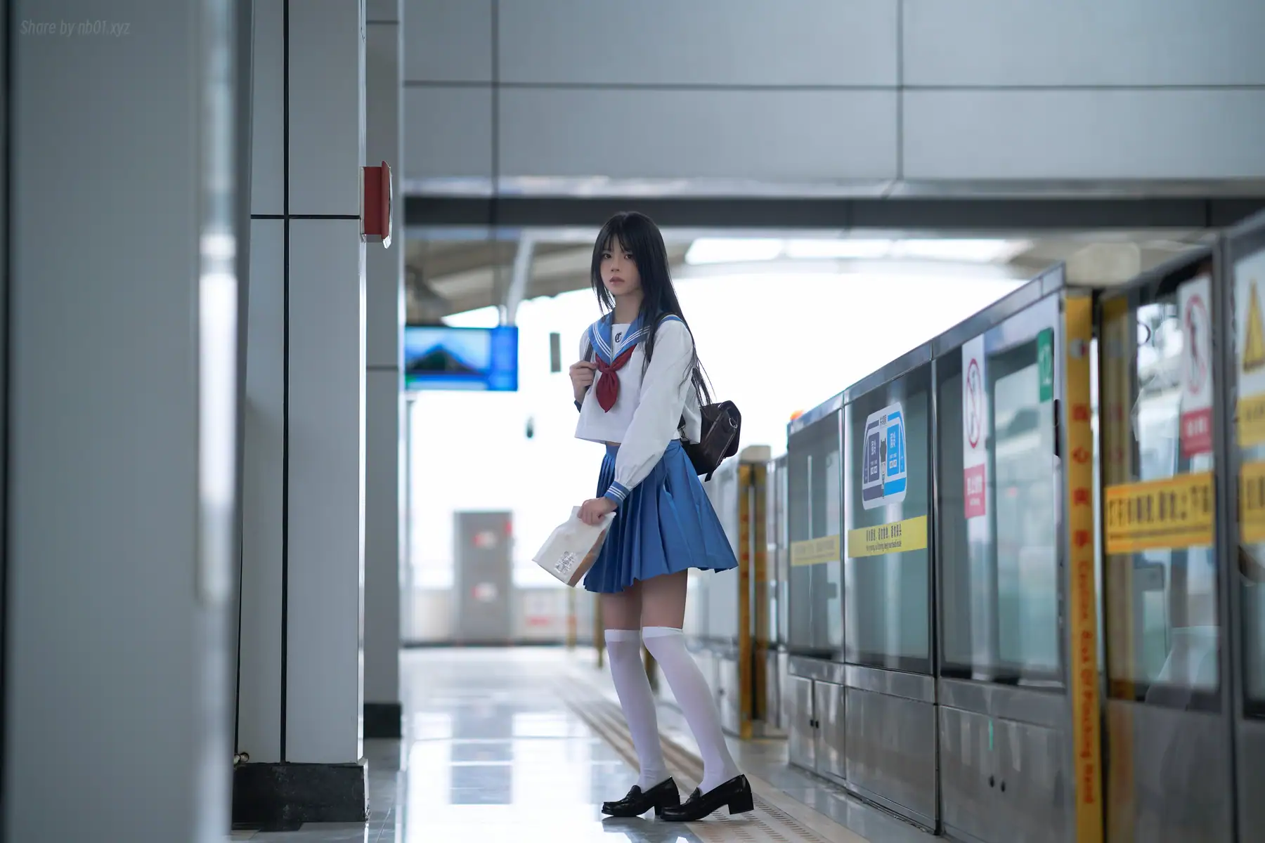 桜桃喵 - 地铁JK(33P_84.1M) 桜桃喵 - 地铁JK(33P_84.1M)_nb01.xyz_0020 图片4