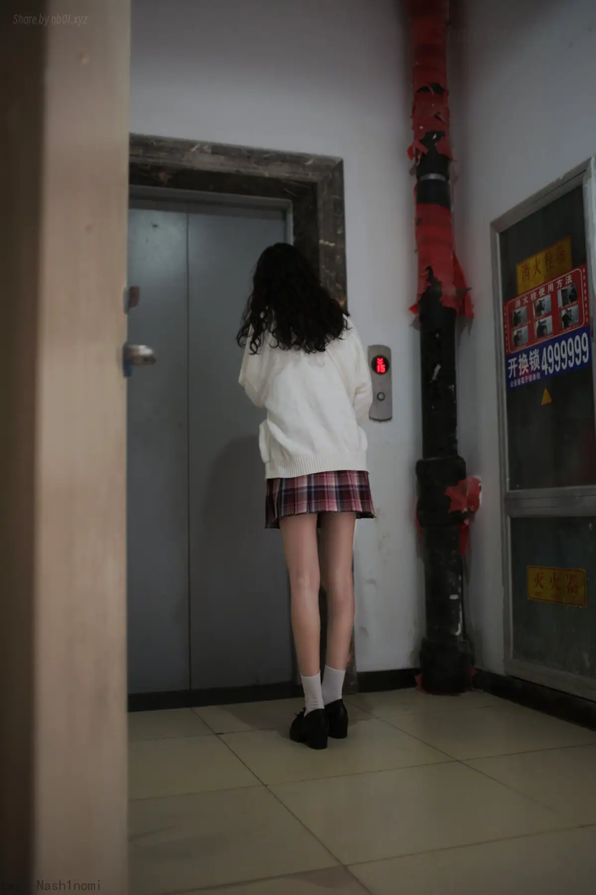 一米八的大梨子 - 绑架纪实原图(45P_50.6M) 一米八的大梨子 - 绑架纪实原图(45P_50.6M)_nb01.xyz_0001