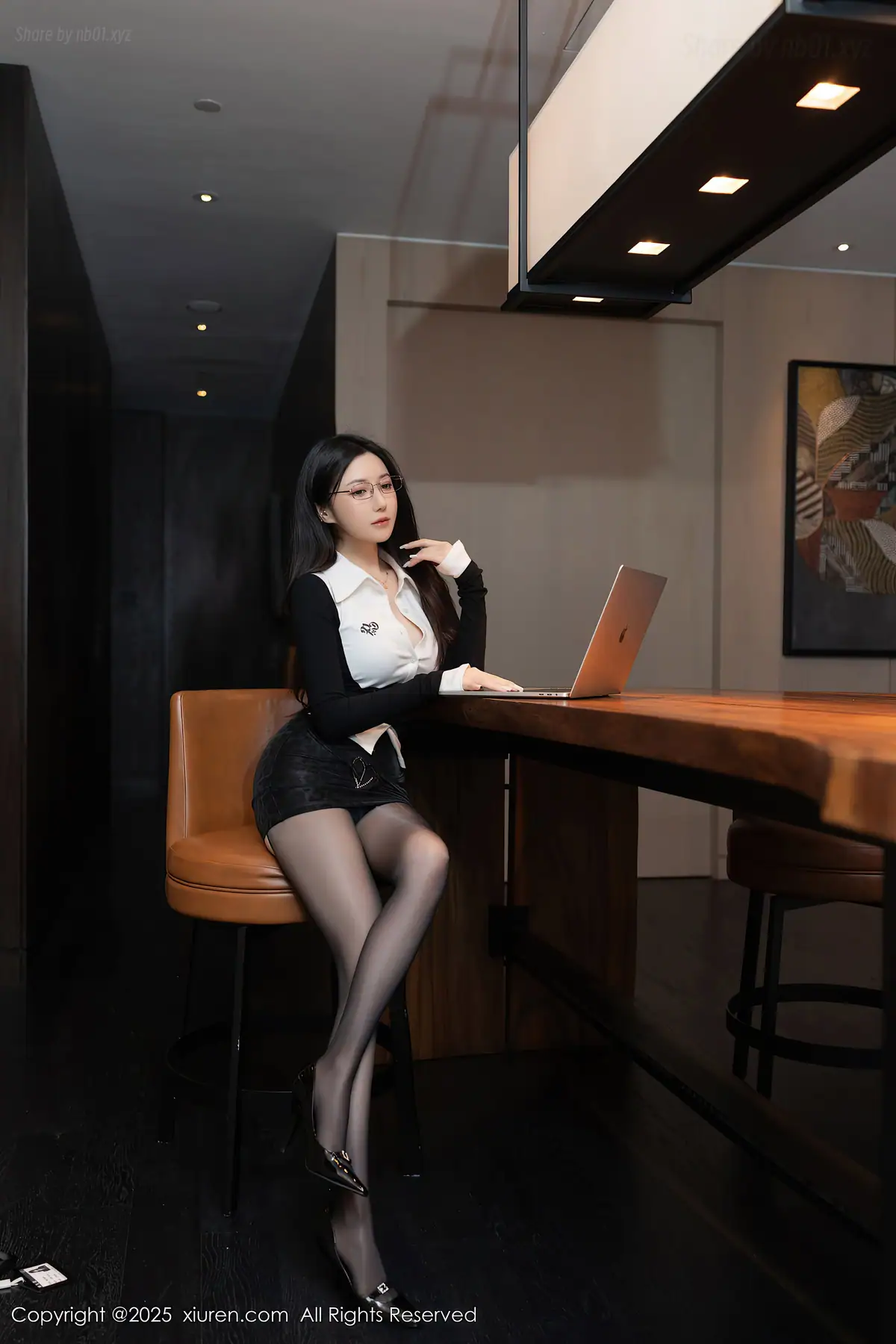 XIUREN No.10353 鱼子酱Fish(81P_101.6M) XIUREN No.10353 鱼子酱Fish(81P_101.6M)_nb01.xyz_0001