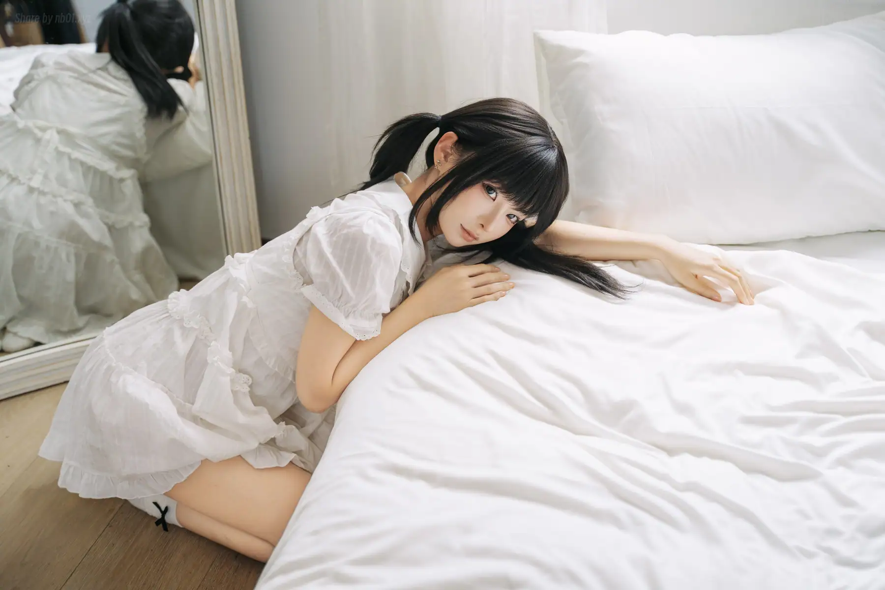 蠢沫沫 - 2025-08月自拍_自设 窗边白裙少女(60P_403.8M) 蠢沫沫 - 2025-08月自拍_自设 窗边白裙少女(60P_403.8M)_nb01.xyz_0020 图片5