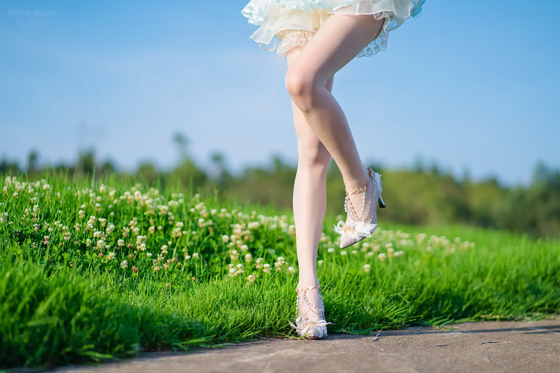 吃了个迟x - 2025-07月_玉足壁纸二期(48P_302.9M) 吃了个迟x - 2025-07月_玉足壁纸二期(48P_302.9M)_nb01.xyz_0024 图片12