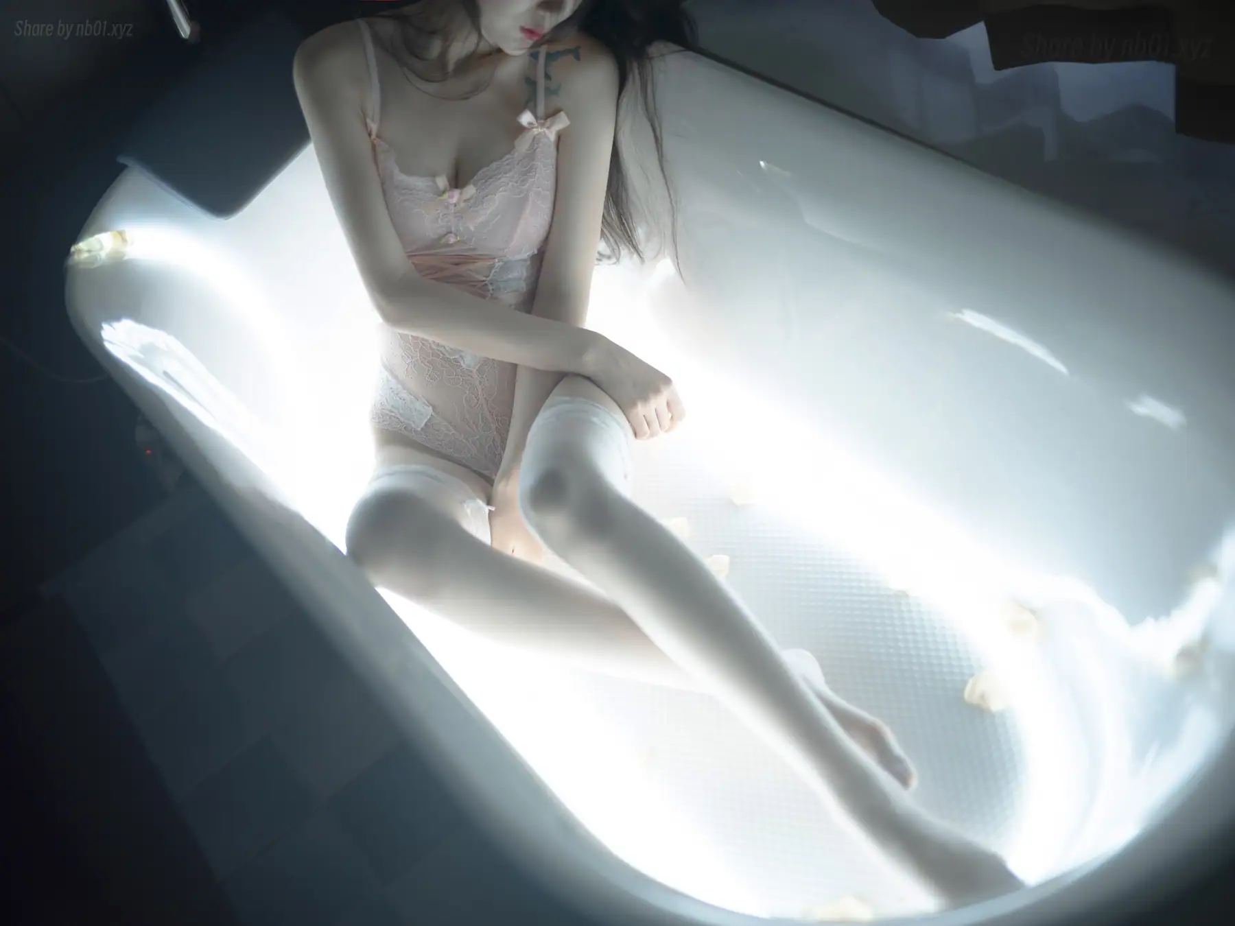 一米八的大梨子 - 思念如苦海(40P_32.8M) 一米八的大梨子 - 思念如苦海(40P_32.8M)_nb01.xyz_0012 图片5