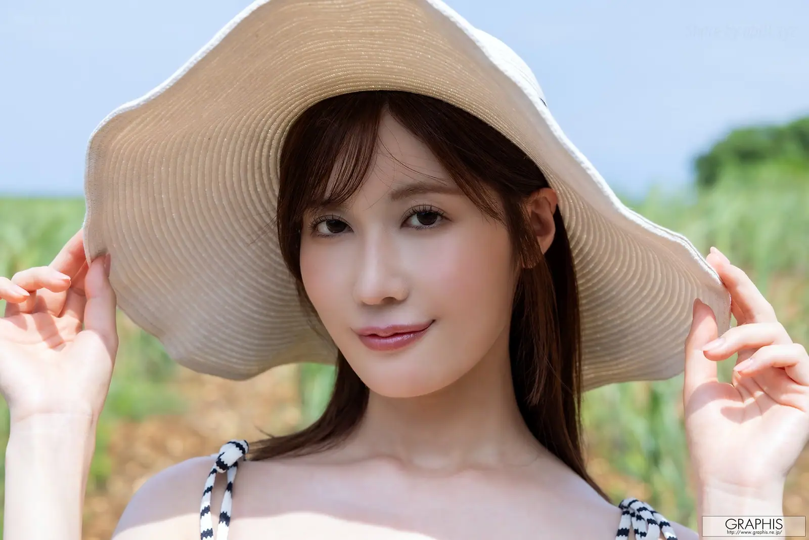 Riho Fujimori(藤森里穂) - [Graphis]Gals Looks Hot on You! Vol.1+2(41P_14.0M) Riho Fujimori(藤森里穂) - [Graphis]Gals Looks Hot on ...