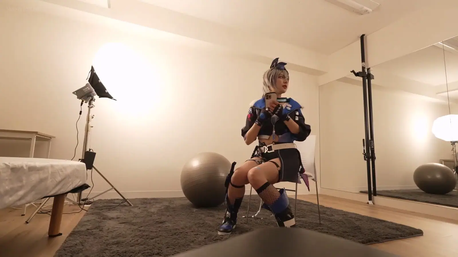 コスリロ - 2025-10-13_「え、これ本当に撮影会？」カメコ界の疫病神に呼び出された上京アイドル。暴走カメコ、今日も出禁記録更新中。_4066375 コスリロ - 2025-10-13_「え、これ本当に撮影会？」カメコ界の疫病神に呼び出...