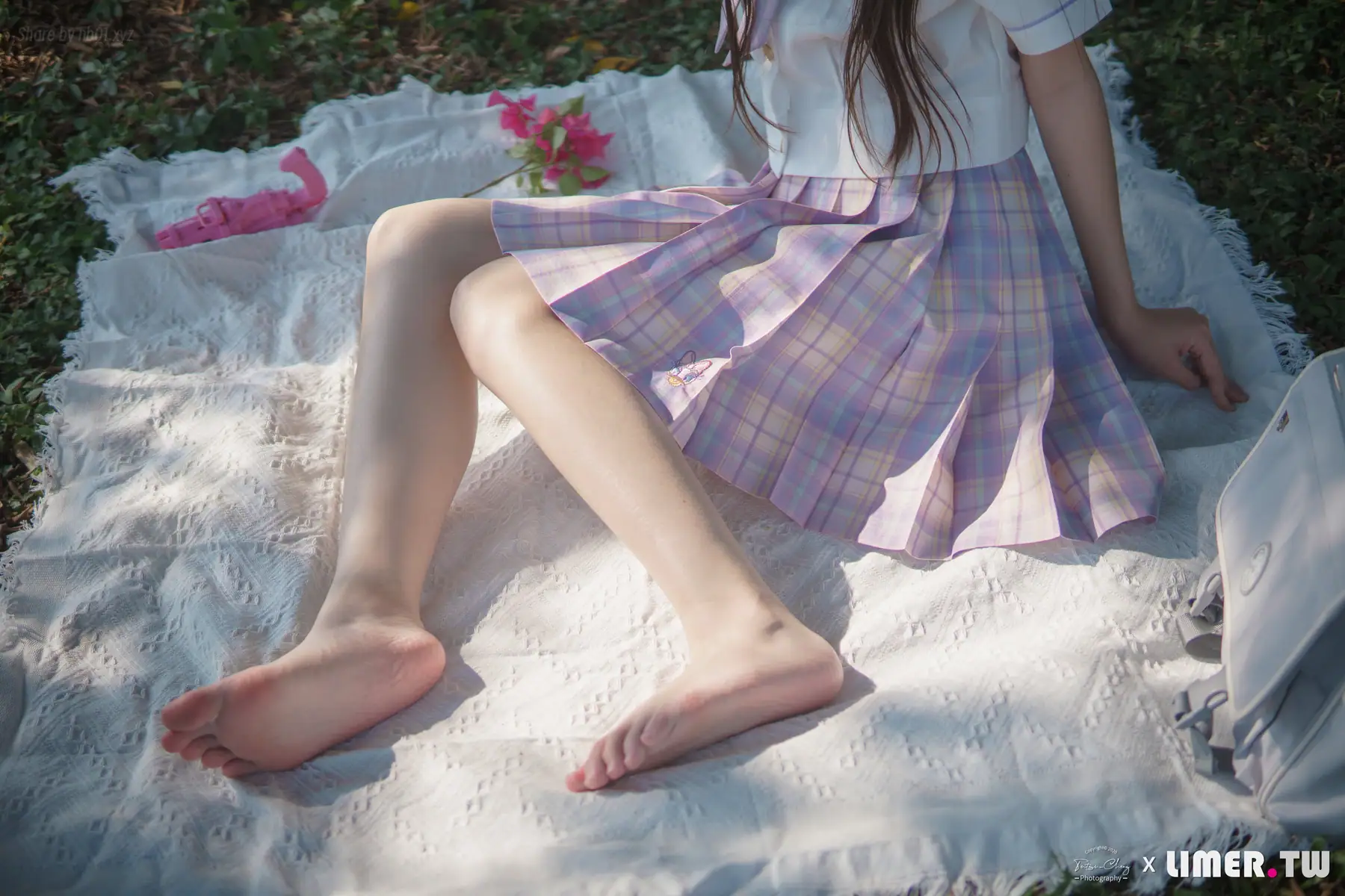 [Limerence原创]No.047 海蓝 白皙希腊脚 JK户外野餐(199P+1V_696.6M) [Limerence原创]No.047 海蓝 白皙希腊脚 JK户外野餐(199P+1V_696.6M)_nb01.xyz_0050 图片2