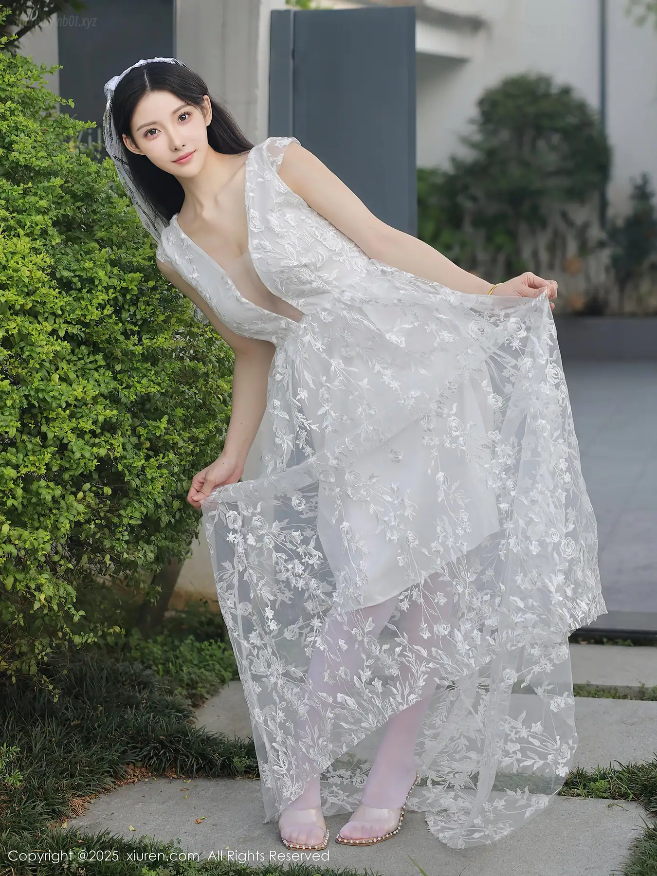 XIUREN No.10661 梨霜儿(83P_146.4M) XIUREN No.10661 梨霜儿(83P_146.4M)_nb01.xyz_0039 图片5