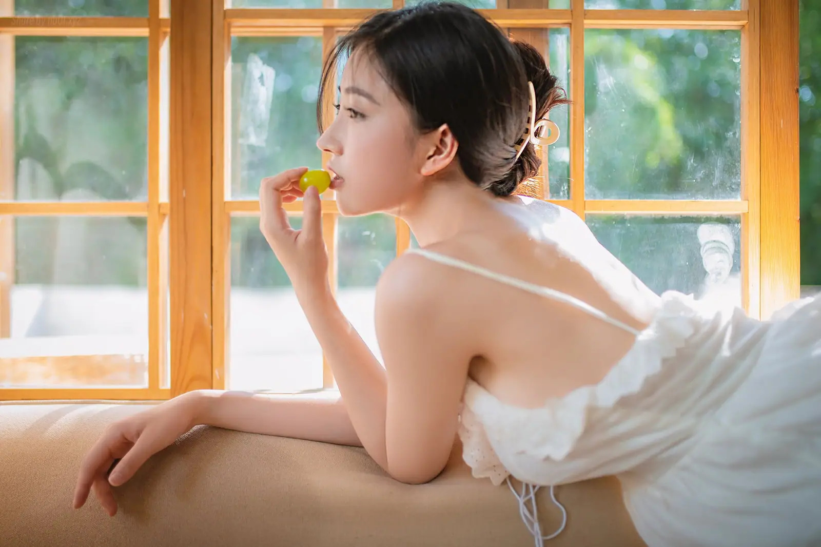 年年Nnian - 夏日物语(37P_37.5M) 年年Nnian - 夏日物语(37P_37.5M)_nb01.xyz_0010 图片2