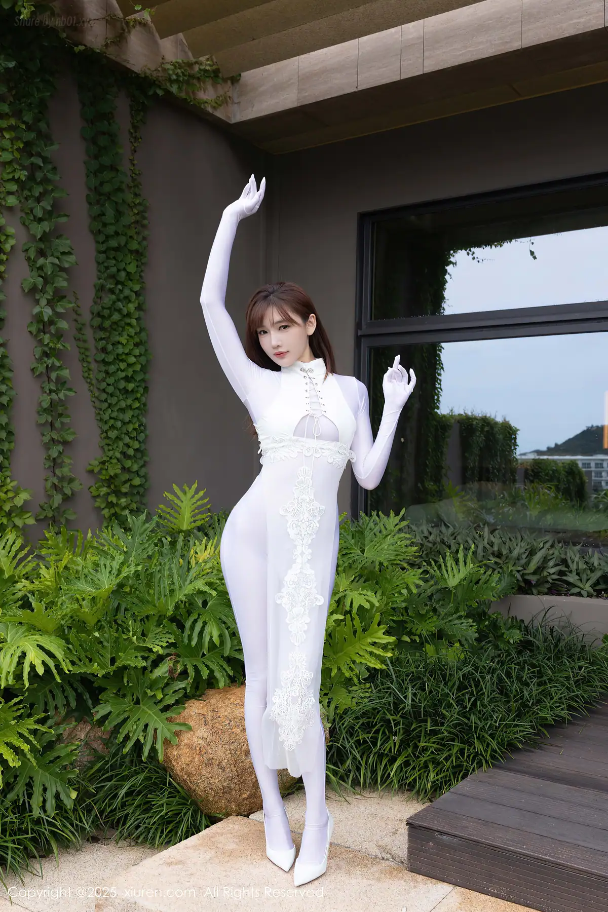 XIUREN No.10704 Lu Xuan Xuan (陆萱萱)(81P_136.4M) XIUREN No.10704 Lu Xuan Xuan (陆萱萱)(81P_136.4M)_nb01.xyz_0001